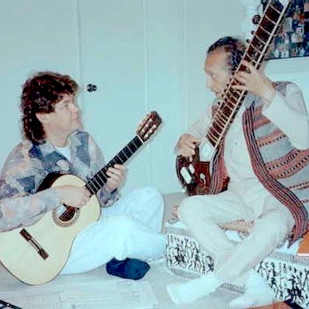 12_with-Pundit-Ravi-Shankar-in-California.jpg