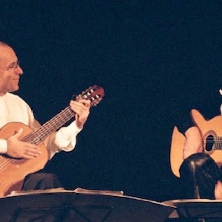 06_perfoming-with-meastro-Carlos-Bonell2.jpeg