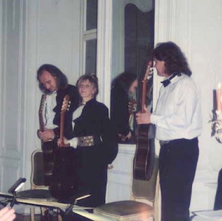51_perfoming-with-the-Duo-Tedesco.jpeg