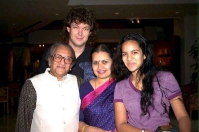  Working with Ravi Shankar 