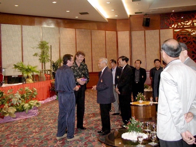 Greeting former Prime Minister, Statesman and President of the Privy Council HE General Prem Tinsulanonda in Songkhla