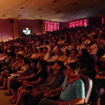 13_2013-08-26_phetchabun-concert_23.jpeg